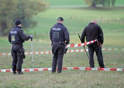 Nach Tiertoetung Bei Jena Großeinsatz Der Polizei 0020